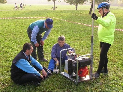 gruppo elettrogeno.jpg (62390 byte)